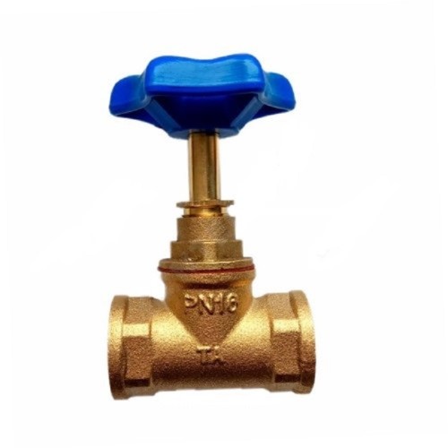 Клапан запорный латунный с внутренней резьбой 1,6 МПа 15б3р Китай 50 мм в Челябинске